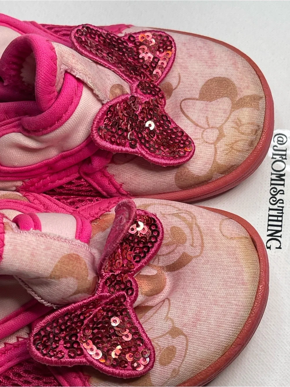 Disney Minnie Mouse Pink Sequin Bow Water Shoes